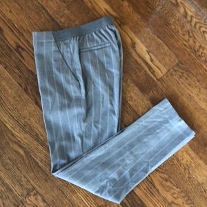 MUST GO! Uniqlo Smart Style Ankle Trousers NWOT